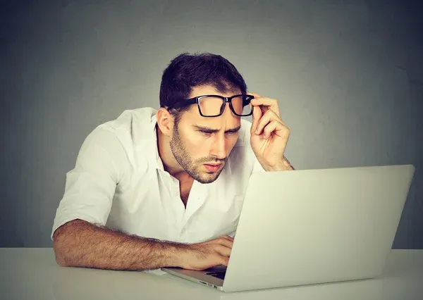Laptop Diservis? Begini Cara Rahasiakan Data Pribadimu dari Teknisi